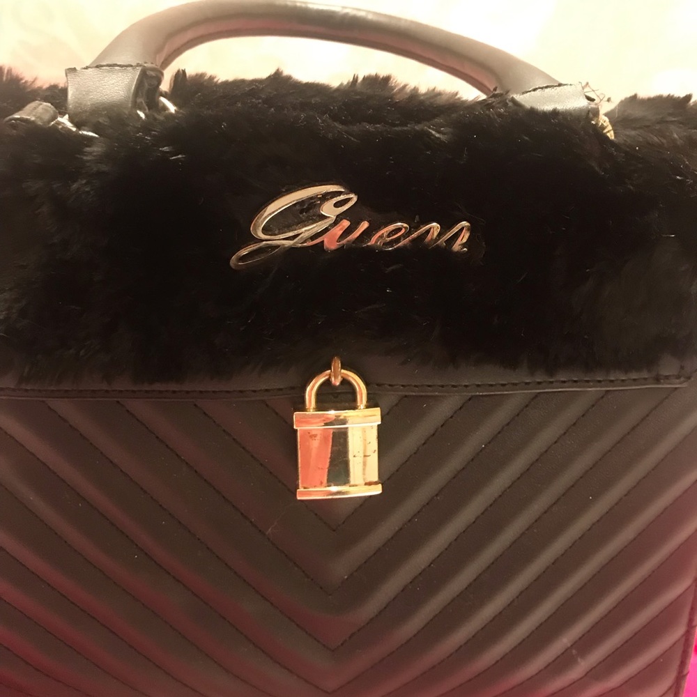 Gorgeous custom crossbody with genuine rabbit fur💖 - Picture 8 of 12